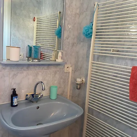 Bed and Breakfast Saint Georges Ρουαγιάν